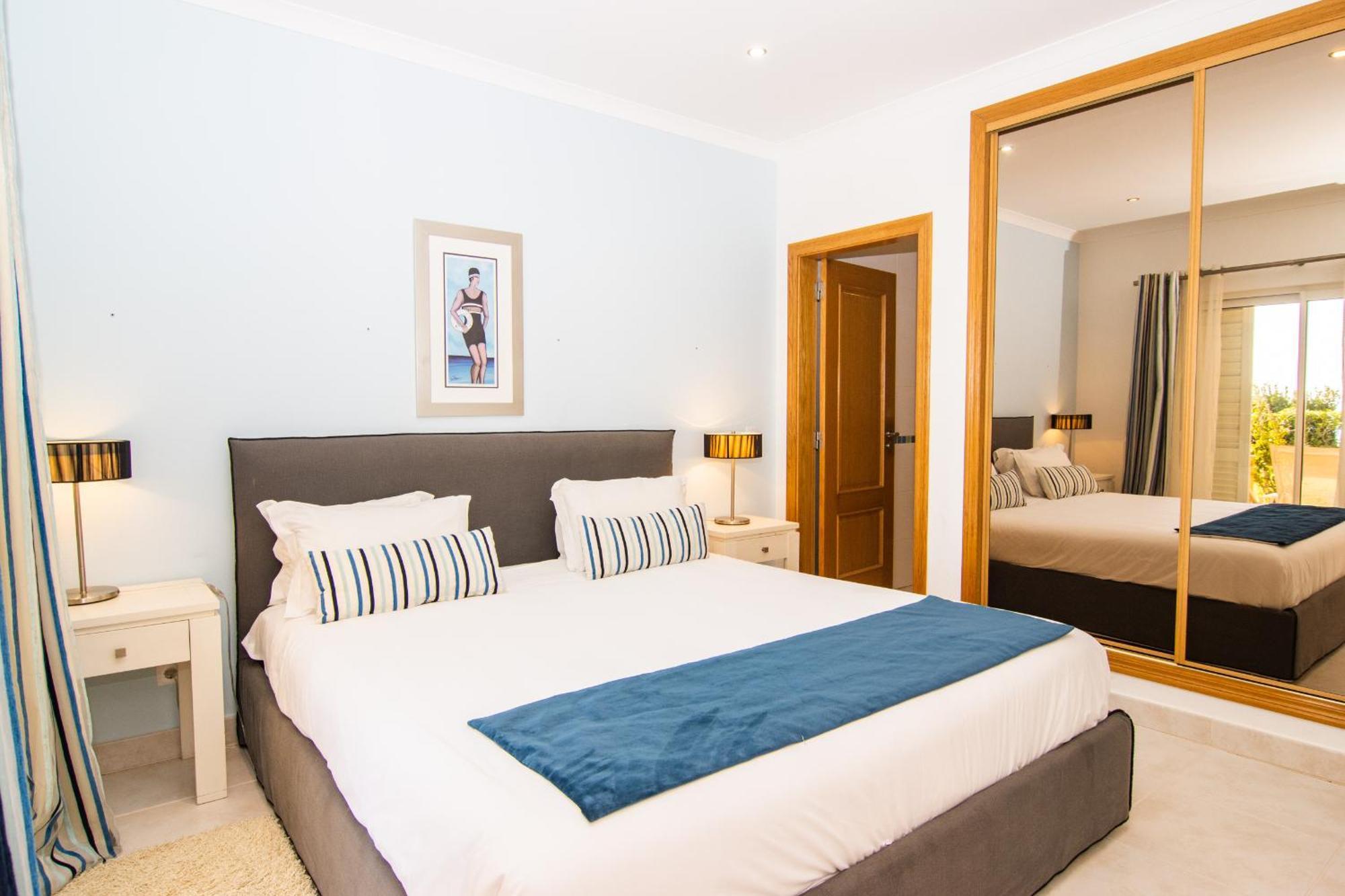 The View - Santo Antonio Villas, Golf & Spa Salema Esterno foto