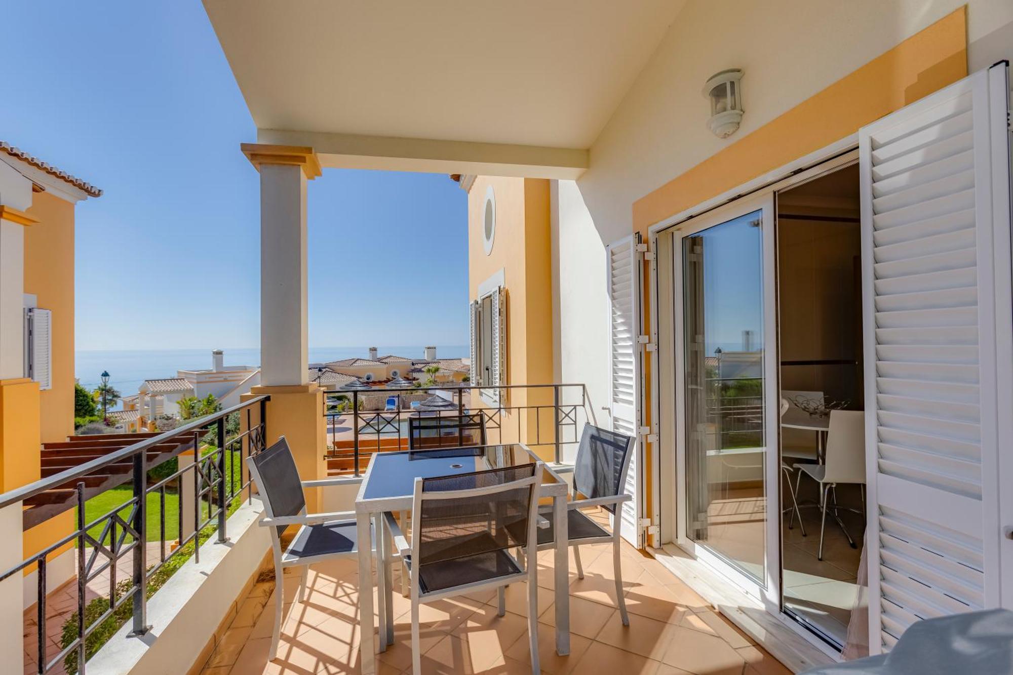 The View - Santo Antonio Villas, Golf & Spa Salema Esterno foto