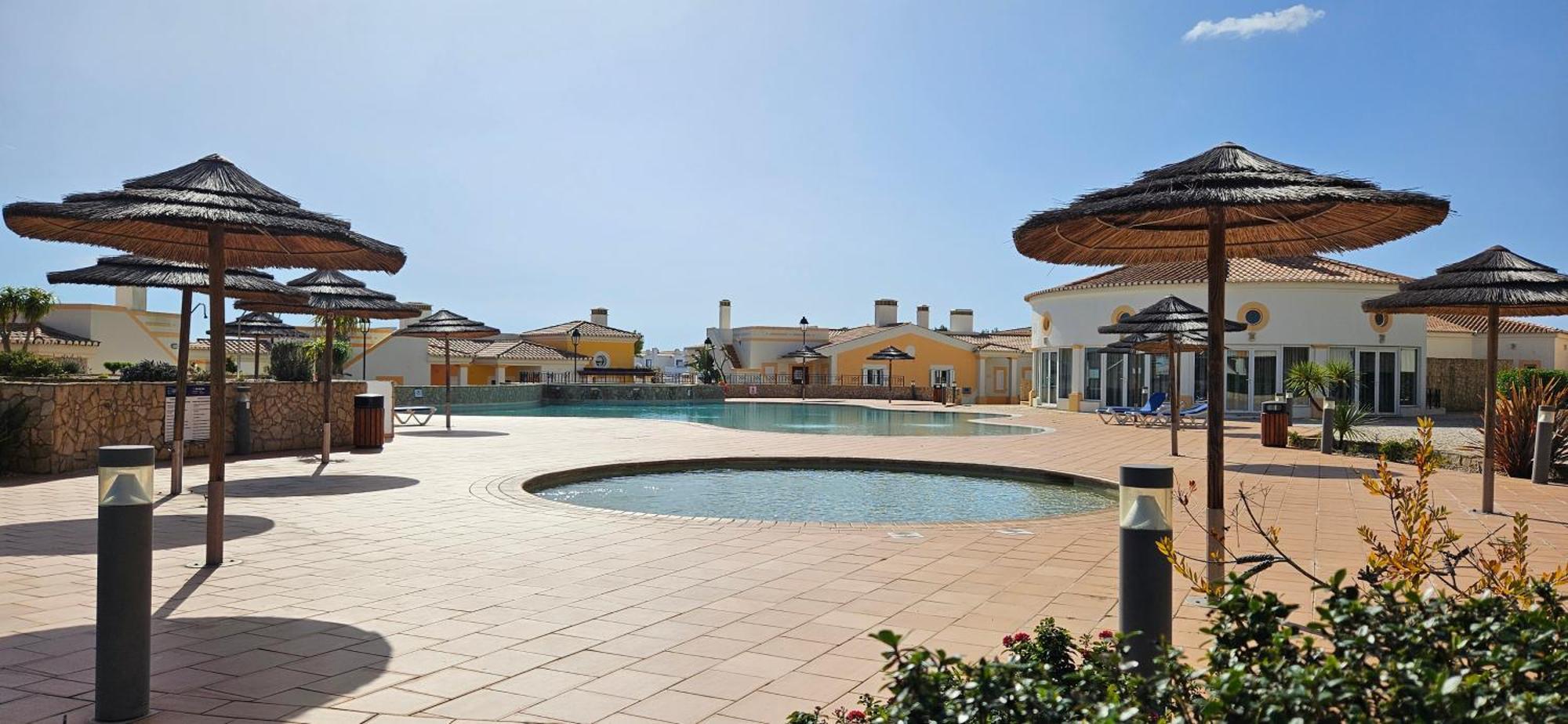 The View - Santo Antonio Villas, Golf & Spa Salema Camera foto