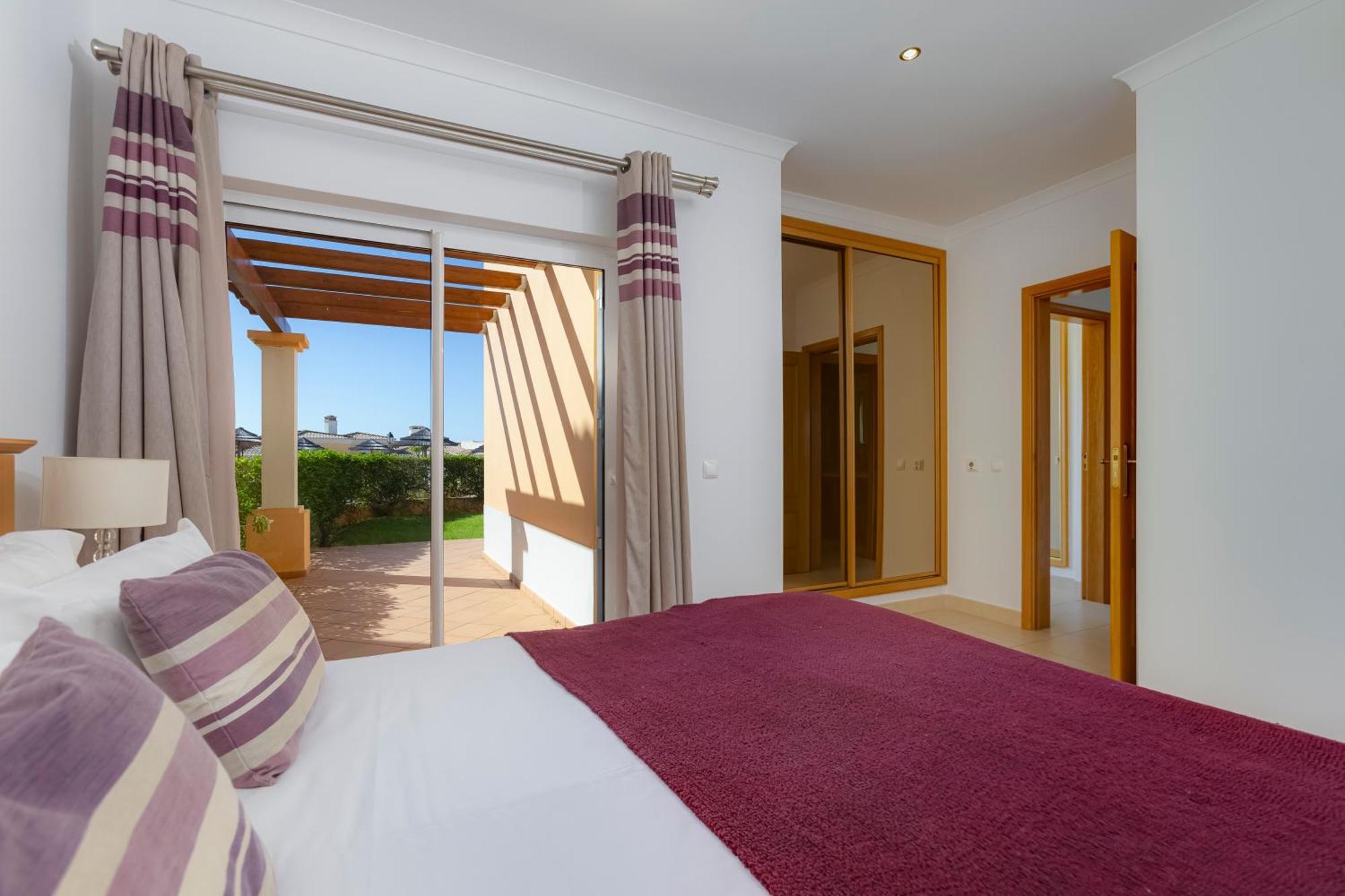The View - Santo Antonio Villas, Golf & Spa Salema Esterno foto