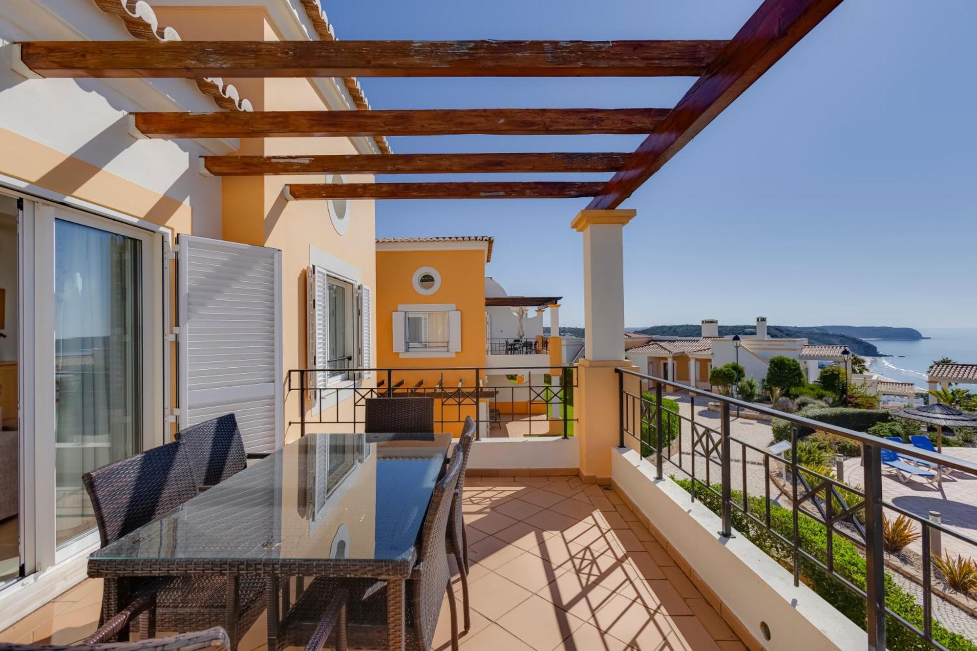 The View - Santo Antonio Villas, Golf & Spa Salema Esterno foto